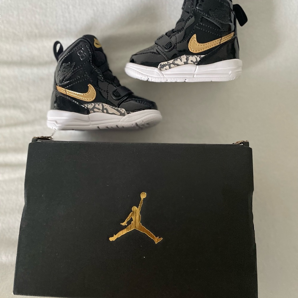 Baby Boy Jordan Legacy Shoes